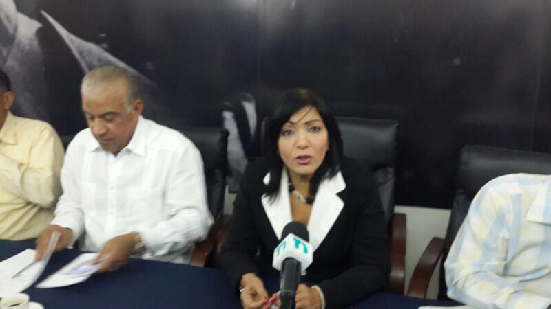 Geanilda Vásquez renuncia del PRD