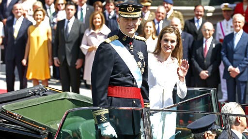 Los reyes de España inauguran su agenda internacional con visita al Vaticano