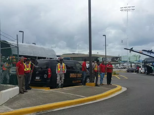 seguridad aeropuerto las americas