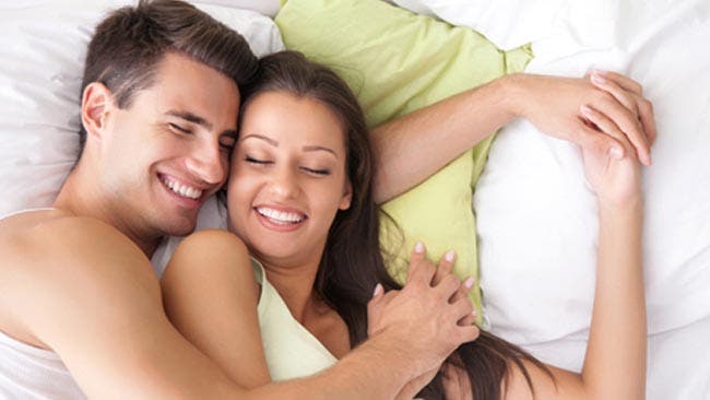 Cinco estrategias que podrían reanimar tu vida sexual