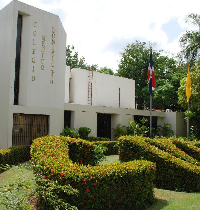 Colegio Médico rechaza declaraciones de directos de Senasa