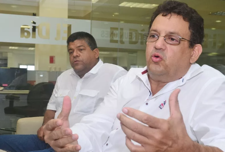 Denuncia  Jose de Moya y Humberto Checo. Foto: Elieser Tapia.