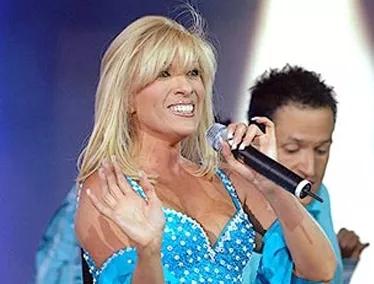 Alegria/fuente externa….Yuri cantante mexicana