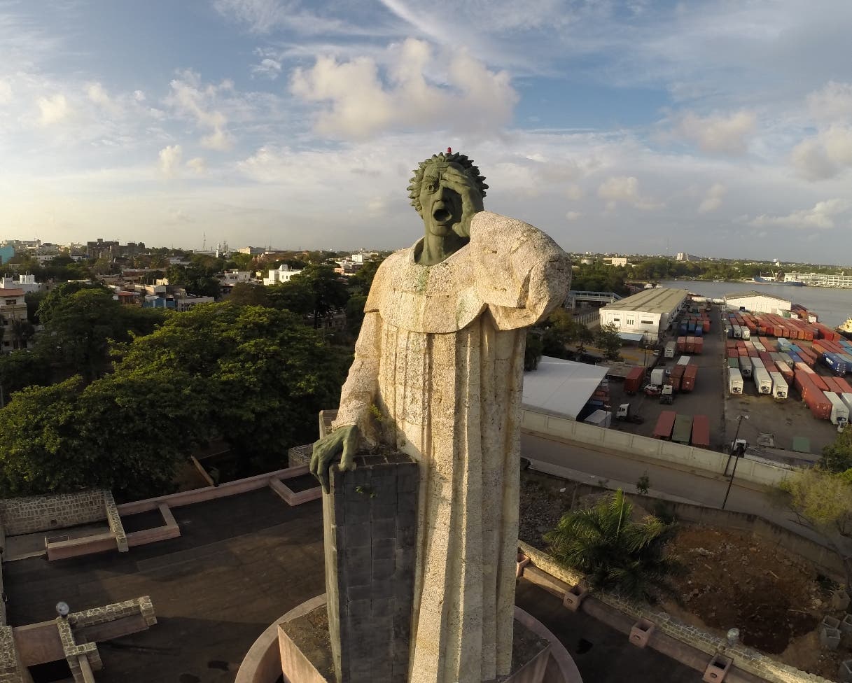 Monumento Fray Anton de Montesinos recibe más de 6 mil personas tras ser remozado