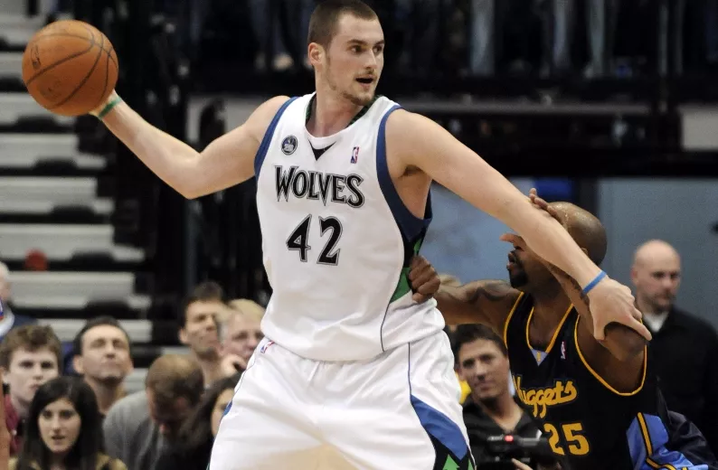Kevin Love, Anthony Carter