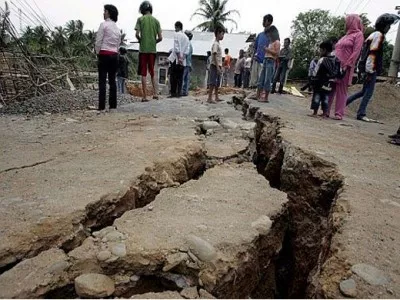 Guatemala declara estado de calamidad tras sismo 