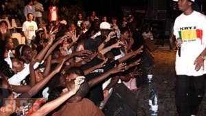 Avalancha humana en concierto de rap deja 33 muertos en Guinea