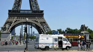 Se filtra información de un posible atentado contra la Torre Eiffel