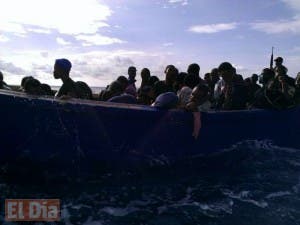 Apresan a 143 haitianos intentaron entrar ilegalmente a las Bahamas en un velero