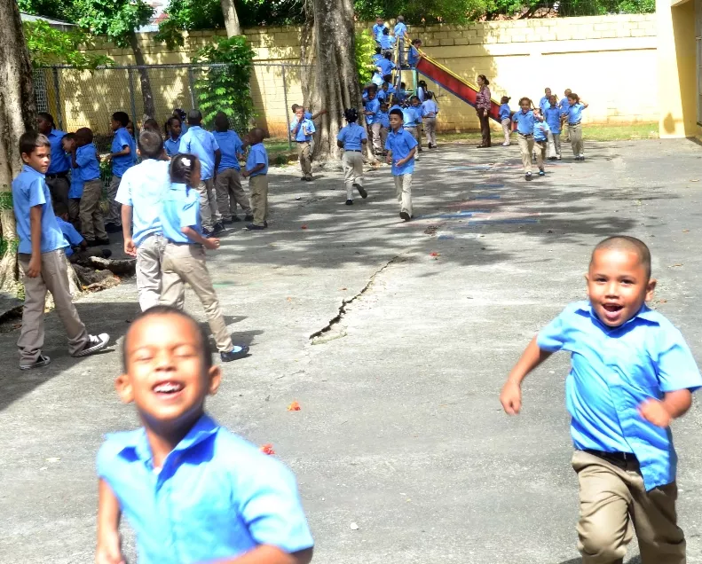 Asistencia del Inicio de año escolar 2014-2015. Foto: Elieser Tapia.