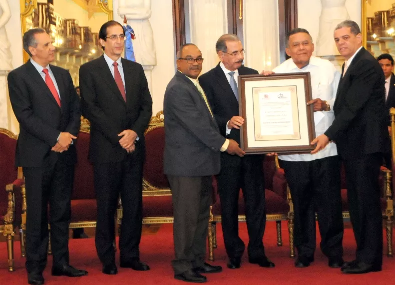 16_Nacionales_21_2,p01