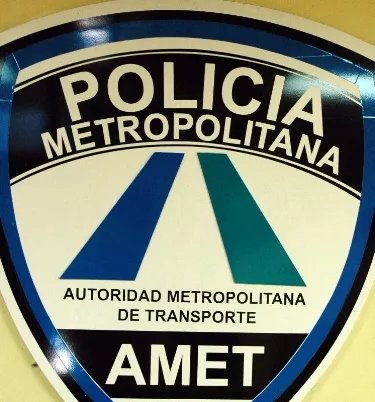 Amet informa multa a 69 conductores autos