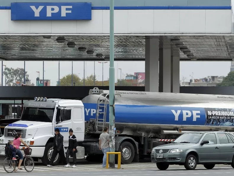 ESPAÑA ALERTA A ARGENTINA DE QUE GESTOS DE HOSTILIDAD TIENEN CONSECUENCIAS