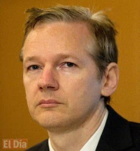 Assange sigue bajo la protección de Ecuador