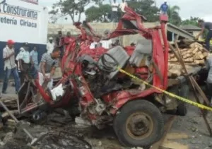 Seis muertos en accidente de tránsito en Villa Altagracia