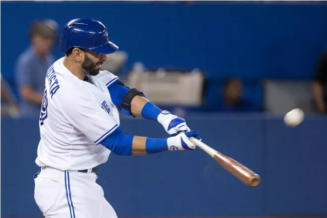 José Bautista brilla con un bate poderoso; Pujols lo tuvo productivo   