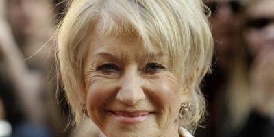 Actriz Helen Mirren sufre una aparatosa caída