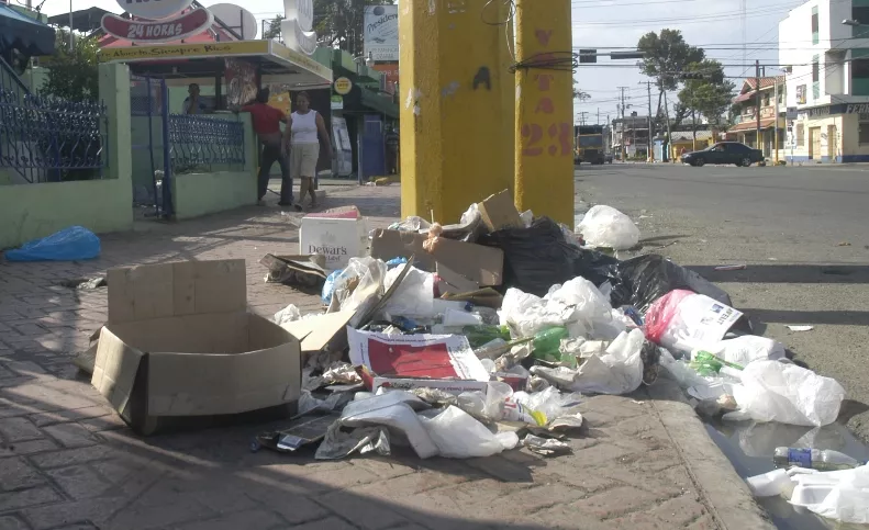 Alcalde plantea unir cobros basura y luz