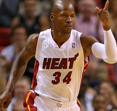 Phoenix Suns v Miami Heat