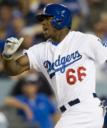 Yasiel Puig, Rene Rivera