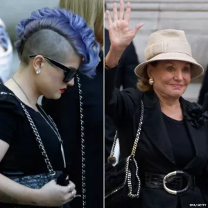  Kelly Osbourne llega para el funeral de la comediante Joan Rivers. También Barbara Walters, periodista de televisión estadounidense.