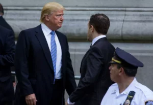  Donald Trump llega al servicio fúnebre para Joan Rivers en el Templo Emanu-El de Nueva York, el domingo, 7 de septiembre de 2014. Rivers murió el jueves 4 de septiembre de 2014 Era 81 (Foto: AP / Craig Ruttle)