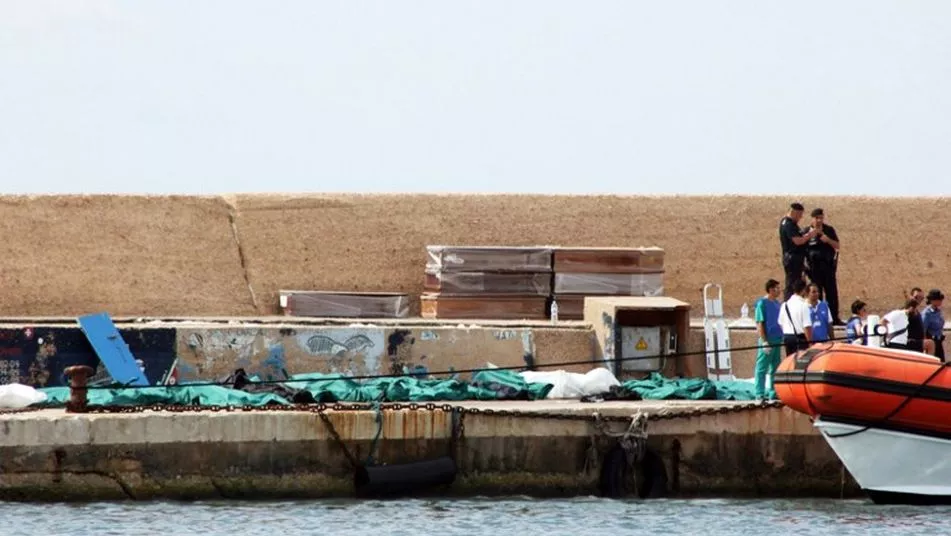 500 migrantes habrían muerto por asalto a barco