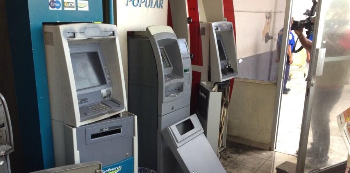 Cuatro búlgaros apresados cuando colocan dispositivos “maliciosos” en cajeros