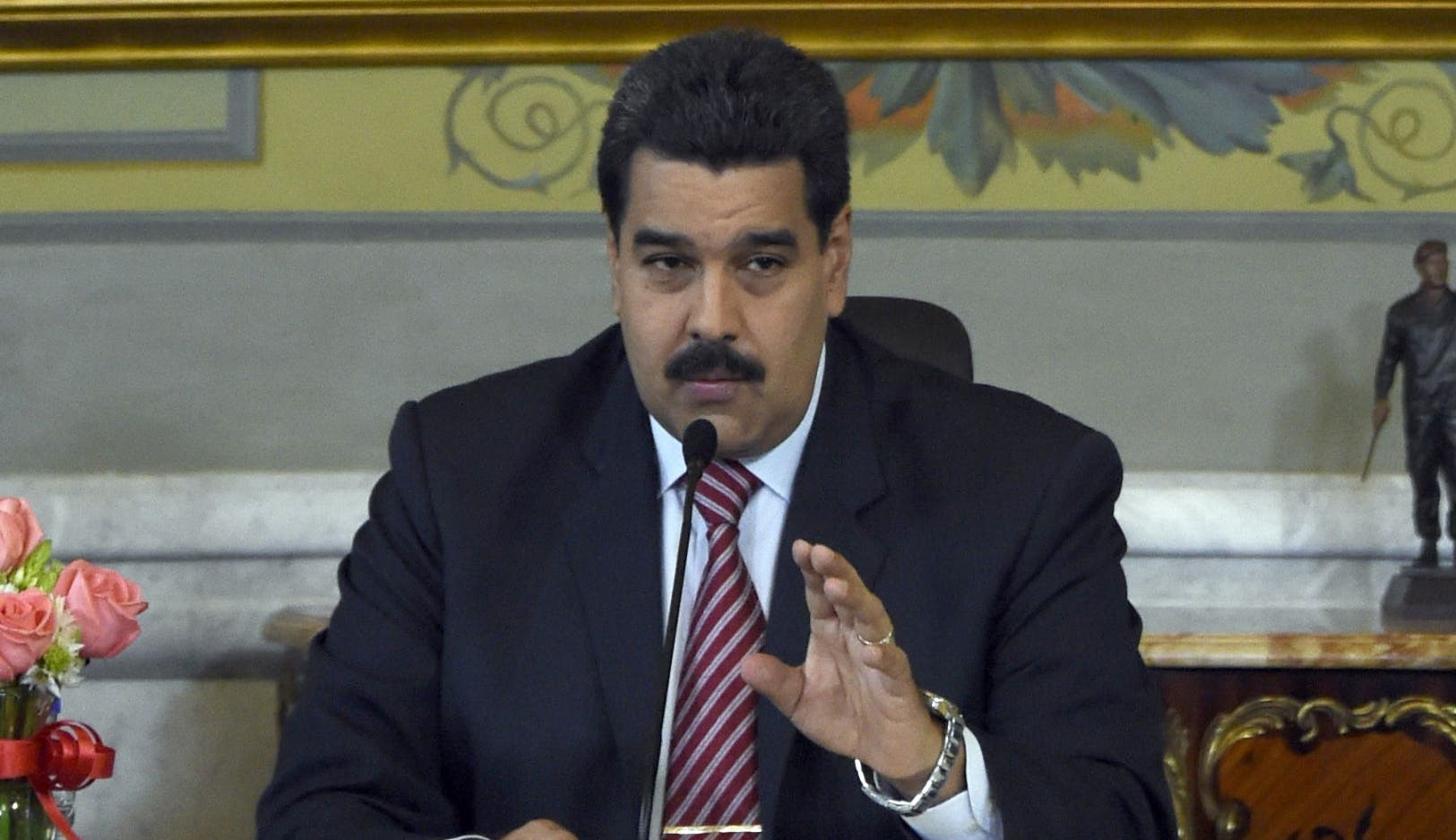 Nicolás Maduro llega a Vietnam en busca apoyo de financiero