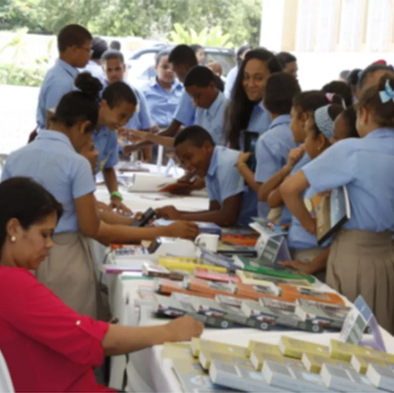  La Feria del Libro de Historia Dominicana