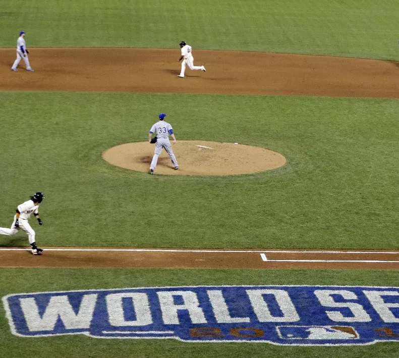 World Series Royals Giants Baseball
