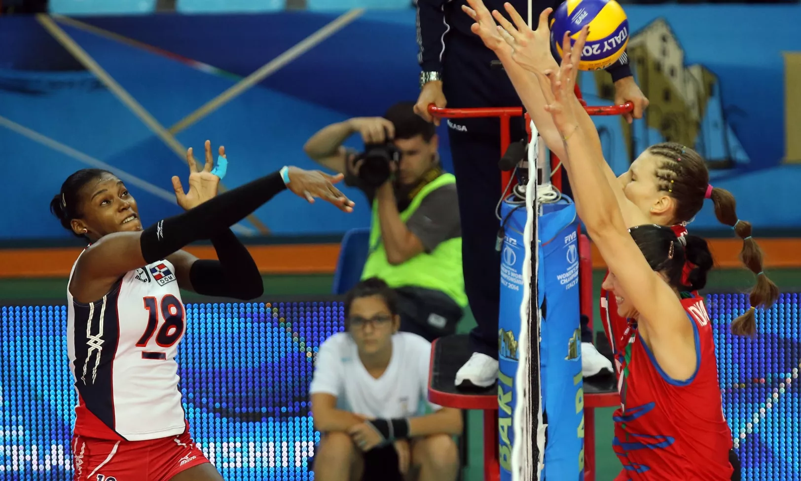 RD continúa haciendo estragos en el Mundial de Voleibol