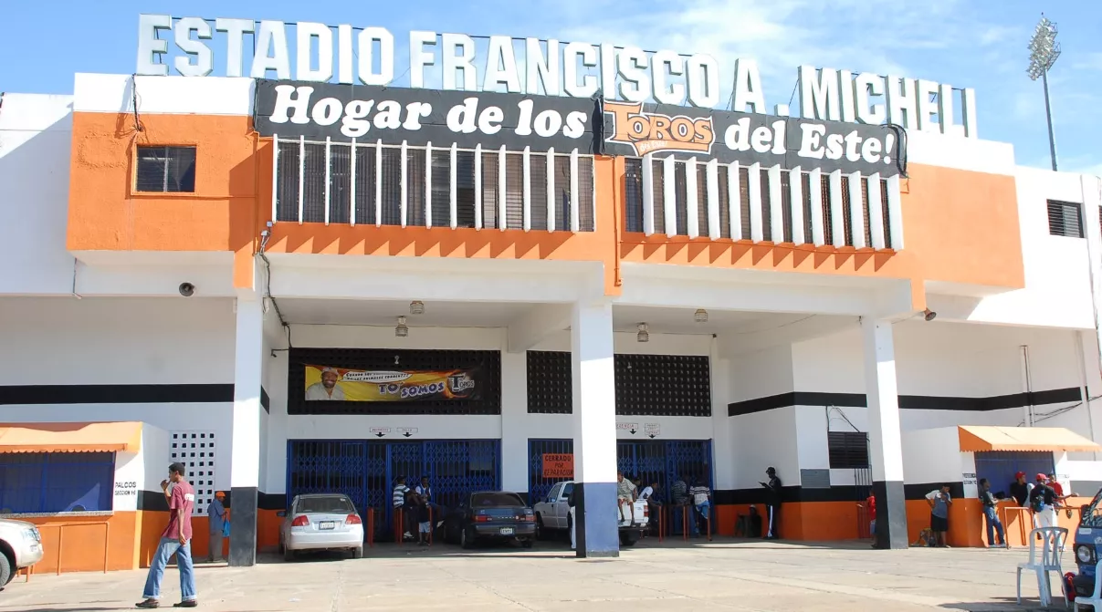 ESTADIO FRANCISCO MICHELI