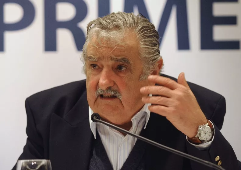 Mujica reafirma decisión de acoger presos de Guantánamo, pero no da fechas 