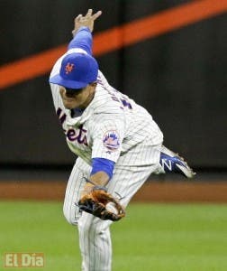 El dominicano Juan Lagares de los Mets sufre fractura pulgar izquierdo