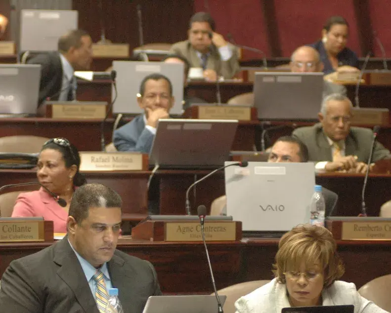 Diputados aprueban Presupuesto de 2015