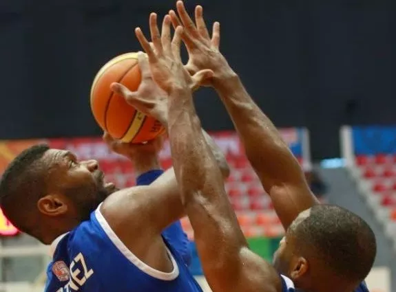 Dominicana vence a Puerto Rico y disputará la final ante Panamá