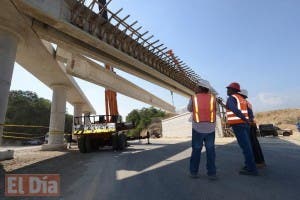 Obras Pública anuncia desvío de tránsito en autopista 6 de Noviembre el sábado