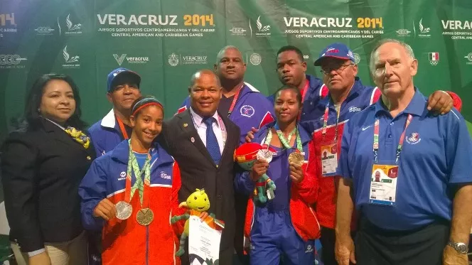 Los atletas dominicanos  alcanzaron ocho medallas , dos de oro y seis de plata