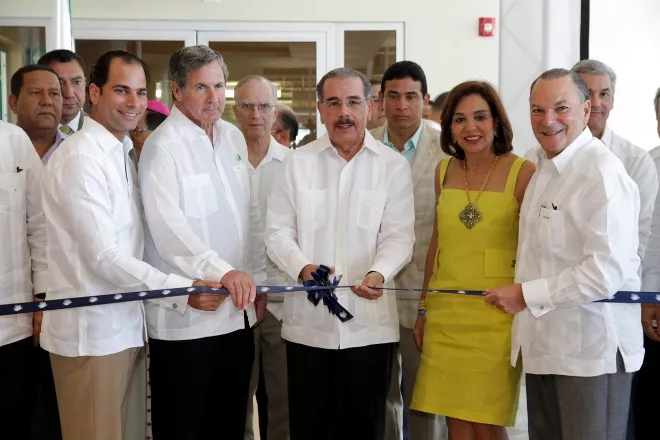 Presidente Medina encabeza inauguración de  terminal del Aeropuerto de Punta Cana  