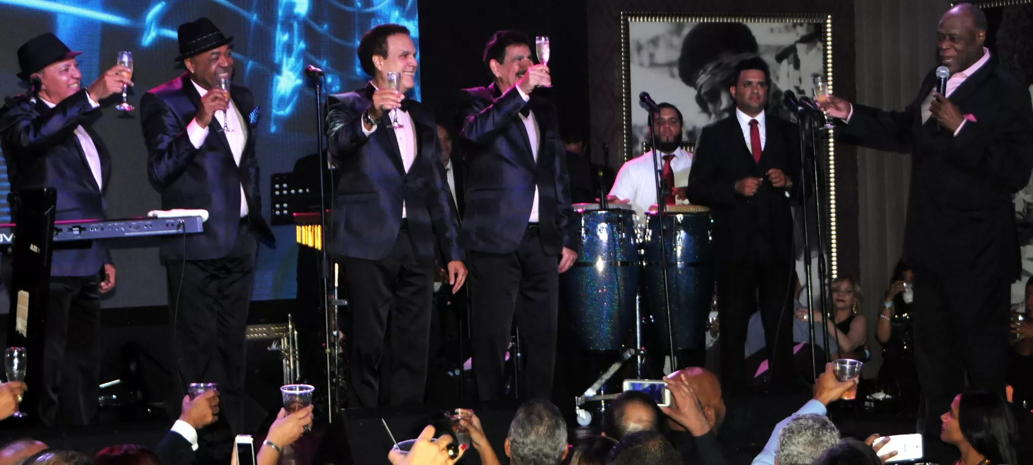 Conjunto Quisqueya revive nostalgia con buen show