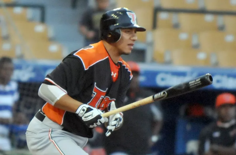 CRISTIAN ADAMES