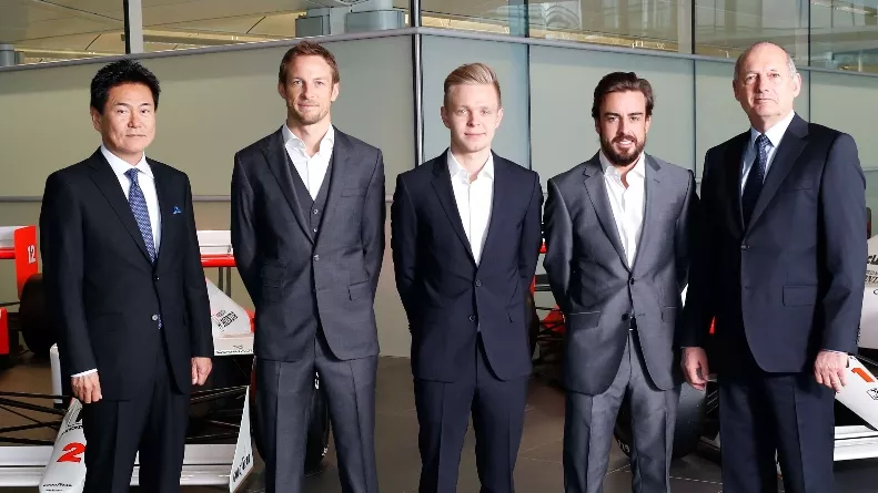 AUTO-PRIX-GBR-MCLAREN-BUTTON-ALONSO