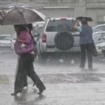 Clima: Temperaturas calurosas y chubascos para este viernes