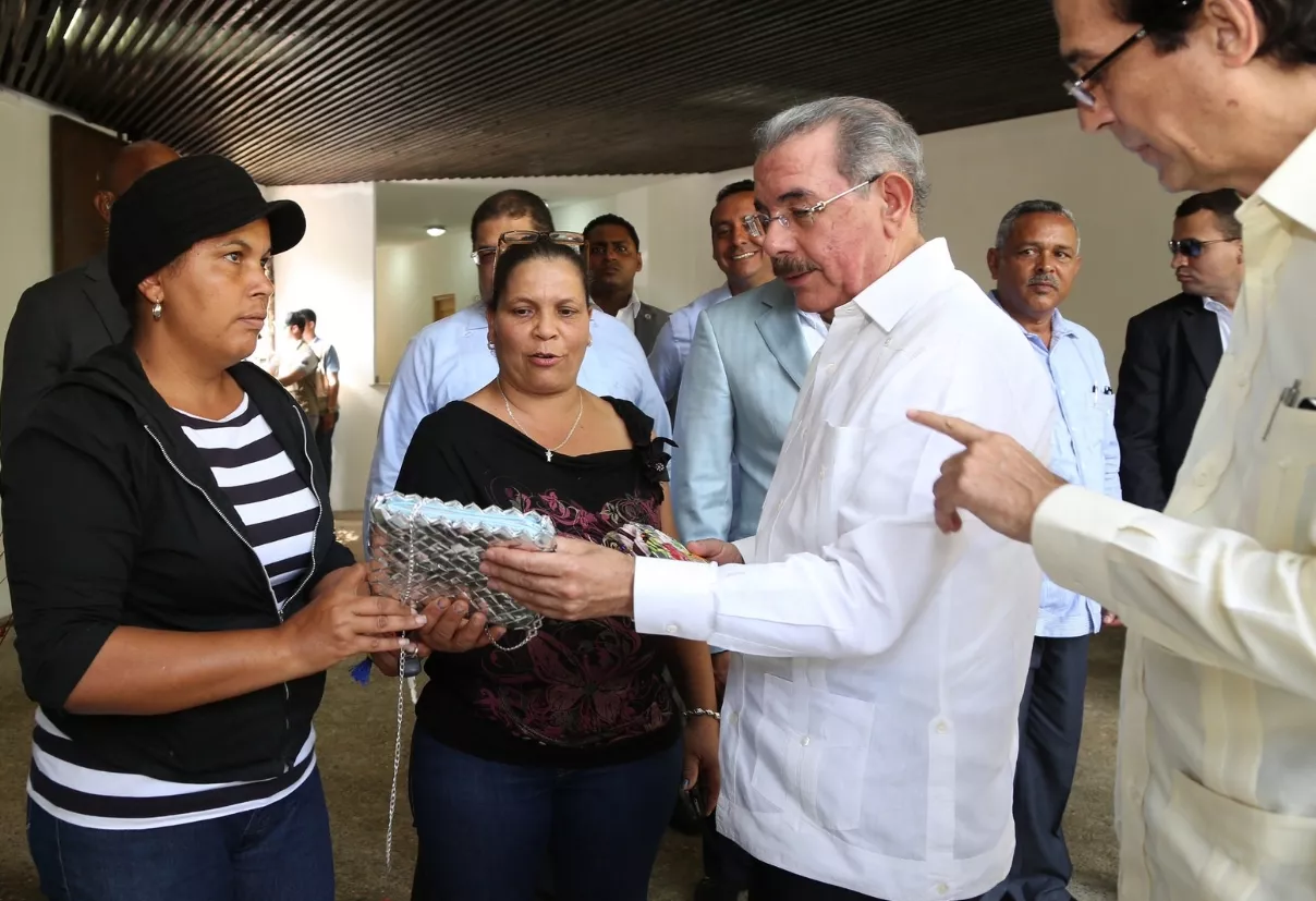 6 naCIONALES 19-2,p01