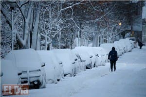 Nevadas causan cierre de 212 km de carretera en Nueva York