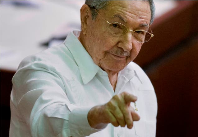Raúl Castro envía a Putin condolencias por catástrofe de aerolínea rusa