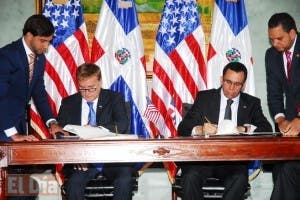 República Dominicana y Estados Unidos  firman nuevo tratado de extradición