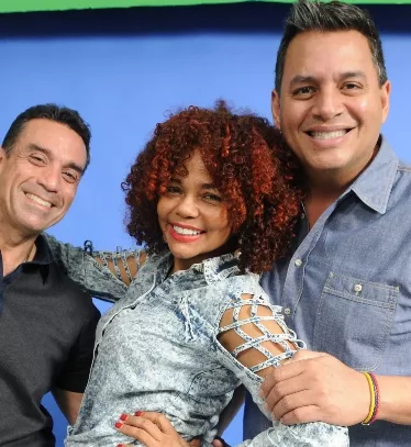 LOS PARACAIDISTAS
