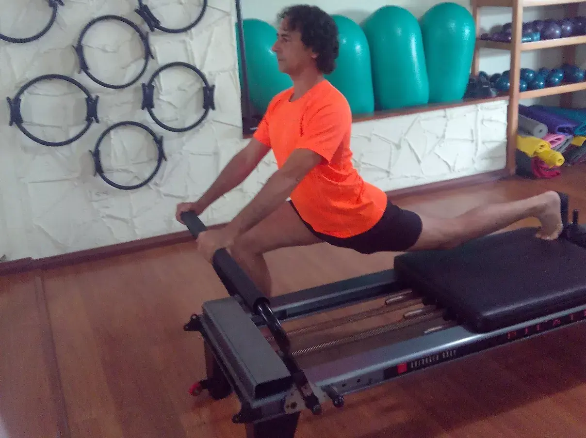 Pilates de máquina ayuda a bajar de peso